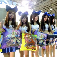 【台北国際ゲームショウ 2013】台湾女性の美しさにうっとり・・・美人コンパニオンをフォトレポート(1)