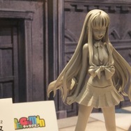 【ワンフェス2013冬】真宮寺さくら、この春キャラグミンで見参! ― 『バーチャロン』1/100インジェクションキットも年内発売