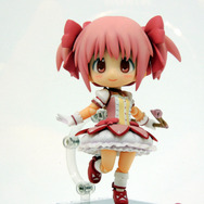 【ワンフェス2013冬】セイバーやブラック・マジシャン・ガール、まどかとお出かけ!コトブキヤ新製品のキューポッシュを紹介