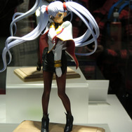 【ワンフェス2013冬】バズライト・イヤーに碇ゲンドウ、もちろん初音ミクも展示されていたセガのブースをフォトレポート