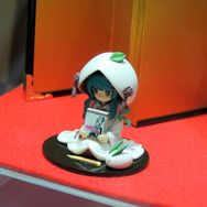 【ワンフェス2013冬】雪ミクと仏像とZETMAN・・・ケンエレファントブースのクオリティに驚く