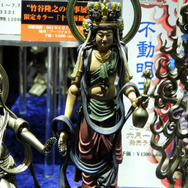 【ワンフェス2013冬】雪ミクと仏像とZETMAN・・・ケンエレファントブースのクオリティに驚く