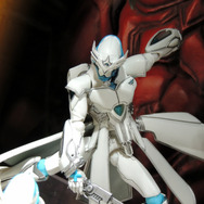 【ワンフェス2013冬】雪ミクと仏像とZETMAN・・・ケンエレファントブースのクオリティに驚く