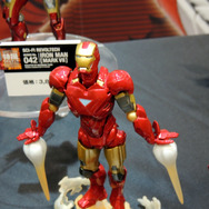 【ワンフェス2013冬】雪ミクと仏像とZETMAN・・・ケンエレファントブースのクオリティに驚く