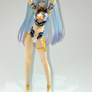 【ワンフェス2013冬】ドレスをまとったセイバーが素敵！アルターブースは人気キャラが大集結