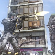 「レンジャー」いつものEDF隊員っぽいタフガイ。伝統と格式と無敵の前転・側転・後転で安定した立ち回りをきっと見せてくれるに違いありません。また酸にやられたりしないかが少し気がかり