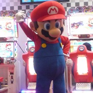 【JAEPO 2013】様々な決めポーズを見せてくれたマリオをフォトレポート