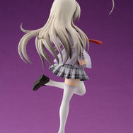 ニャル子のPVCフィギュアに特別版が登場、「名状しがたいバールのようなもの」も付属