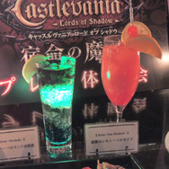 左:トレバー・ベルモンドの決意<br>右:復讐のシモン・ベルモンド