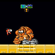 巨大な中ボス戦