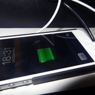 Lightningケーブルもあります