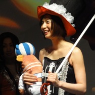 芹那さんがペローナに！圧倒的キュートな姿をフォトレポートでお届け