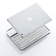 本体を装着しても14mmの薄さ