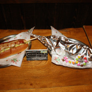 中は棒付フランク