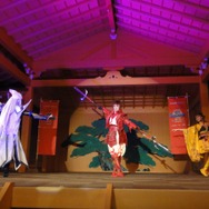 これは目覚めてしまいそう!宝塚歌劇団花組公演「戦国BASARA」制作発表会でのパフォーマンスをフォトレポートでお届け