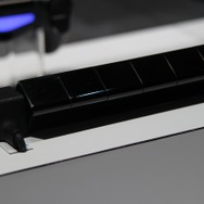 【GDC 2013】プレイステーション4のコントローラー「デュアルショック4」をチェック(動画あり)