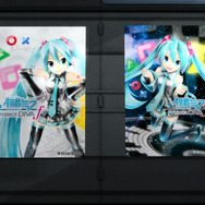 『DIVA f』と『DIVA F』のポスター