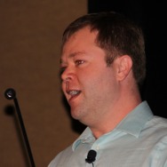 【GDC 2013】携帯月額制からスマホF2Pモデルへの移行、EA『SURVIVING HIGH SCHOOL』の事例