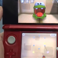 大口を開けた姿がキモ可愛いOm Nom