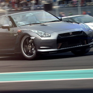 『RACE DRIVER GRID 2』発売日が7月25日に決定、予約特典詳細も明らかに