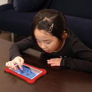 子供の成長にあわせてさまざまなアプリで学び、楽しむことができる
