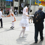 秋葉原に『ルミナスアーク2』のダブルヒロインが登場