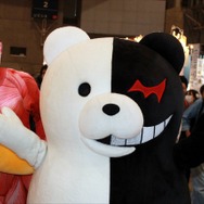 【ニコニコ超会議2】意外と子どもに人気?!モノクマ&モノミだらけの希望ヶ峰学園購買部inニコ超2