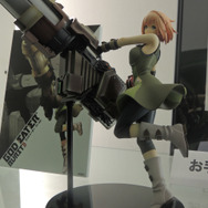 神機を手にする姿が勇ましい