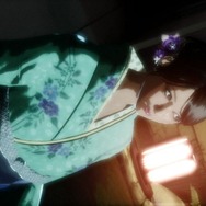 がっちりとガードされた小春の姿が⇒