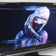 まずはご尊顔をチェック。エロい。怖い