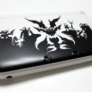 『真・女神転生IV』オリジナルデザインの3DS LL