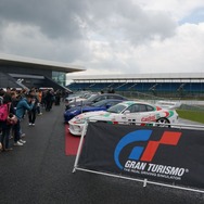 『グランツーリスモ6』山内氏、マルチデバイス対応や体験版「GTアカデミー」の可能性を説明