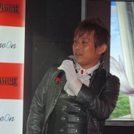 イベントマスターのEMアース氏