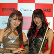 美しい谷間に思わずドキッ！佐山彩香さんら美女が登場した『RED STONE』カンファレンスの模様を写真でチェック