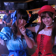 美しい谷間に思わずドキッ！佐山彩香さんら美女が登場した『RED STONE』カンファレンスの模様を写真でチェック