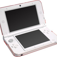 装着したまま充電台が使える3DS LL用超薄型ケースに「クリアブルー」と「クリアピンク」が登場
