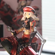 『GOD EATER 2』最速体験＆合同開発サミットを彩ったフィギュアやパネルなどをフォトレポート