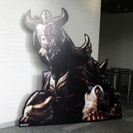 『GOD EATER 2』最速体験＆合同開発サミットを彩ったフィギュアやパネルなどをフォトレポート