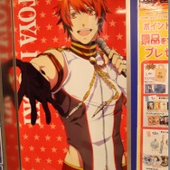 エレベーター扉部分にも、キャラクターが。