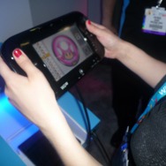 レース中のWii U GamePadはこんな感じ。ハンドル操作とスティック操作も切り替え可能です