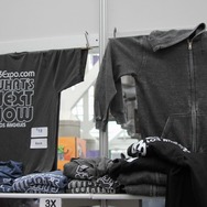 【E3 2013】今年も多数のアイテムを揃えて営業中です、E3公式ストア