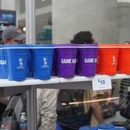 【E3 2013】今年も多数のアイテムを揃えて営業中です、E3公式ストア