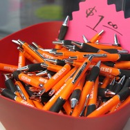 【E3 2013】今年も多数のアイテムを揃えて営業中です、E3公式ストア