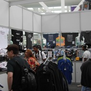 【E3 2013】今年も多数のアイテムを揃えて営業中です、E3公式ストア