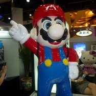 【E3 2013】マリオやキティちゃんなど、北米で発売されているポーチやタッチペンを見てみた