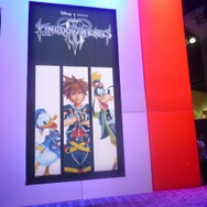 【E3 2013】『ライトニングリターンズ』『FFX&X-2』も遊べた、スクエニブースレポ ― ライトニングのフィギュアも展示