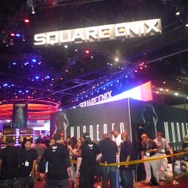 【E3 2013】『ライトニングリターンズ』『FFX&X-2』も遊べた、スクエニブースレポ ― ライトニングのフィギュアも展示