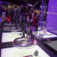 【E3 2013】『ライトニングリターンズ』『FFX&X-2』も遊べた、スクエニブースレポ ― ライトニングのフィギュアも展示