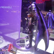 【E3 2013】『ライトニングリターンズ』『FFX&X-2』も遊べた、スクエニブースレポ ― ライトニングのフィギュアも展示