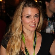 【E3 2013】絶滅寸前? E3の美人コンパニオンをご紹介